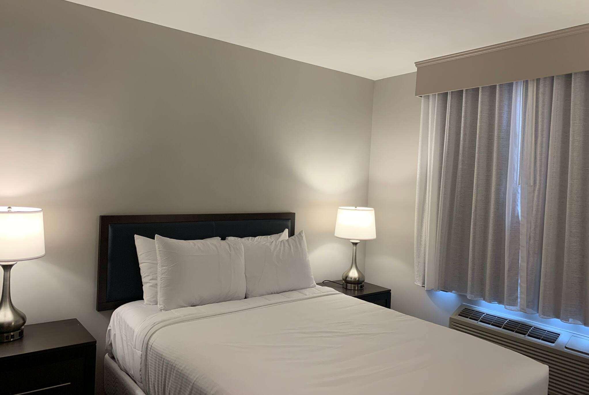 Wingate By Wyndham Jfk Airport, Far Rockaway Ny Hotel Ню Йорк Екстериор снимка